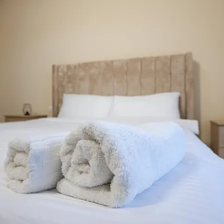 Luxe Tirana